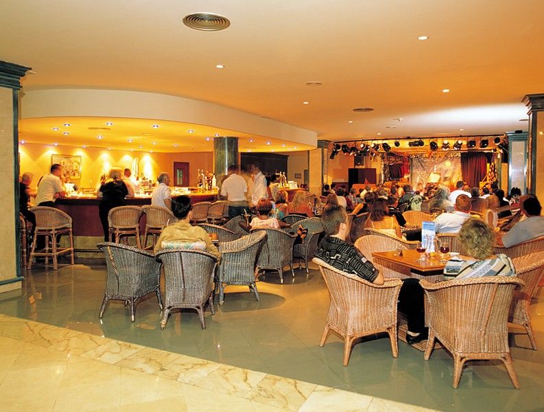 Occidental Lanzarote Mar Hotel Costa Teguise Restaurant photo